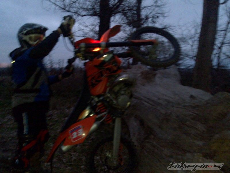 Photo 1523266