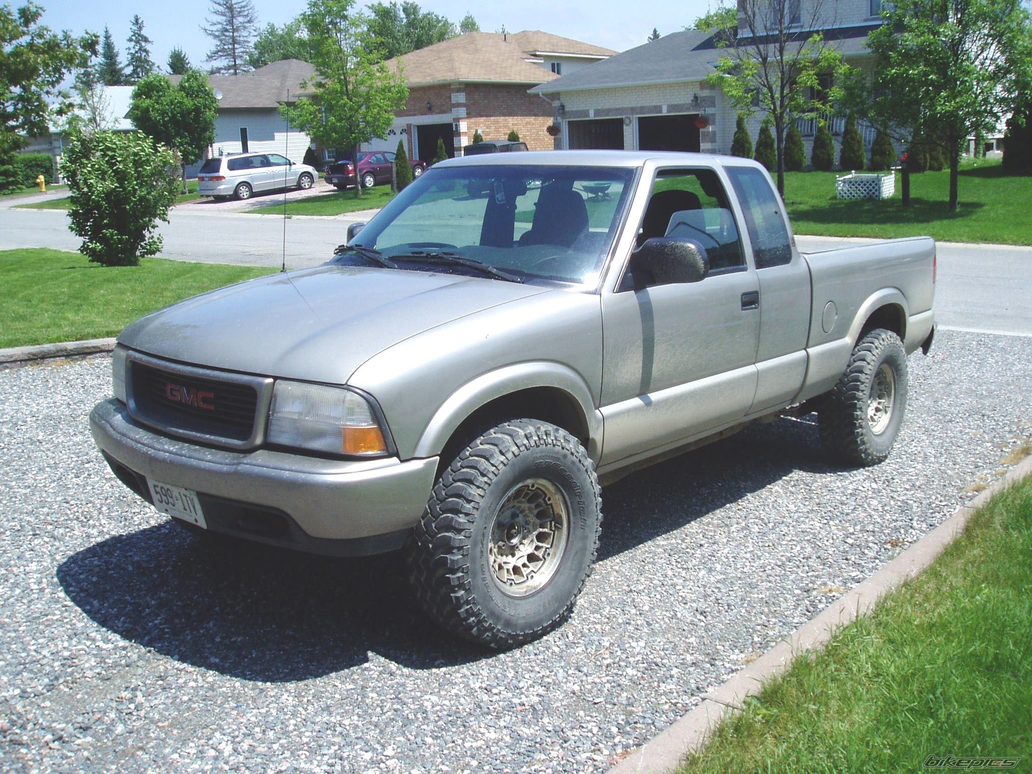 Photo 1523341