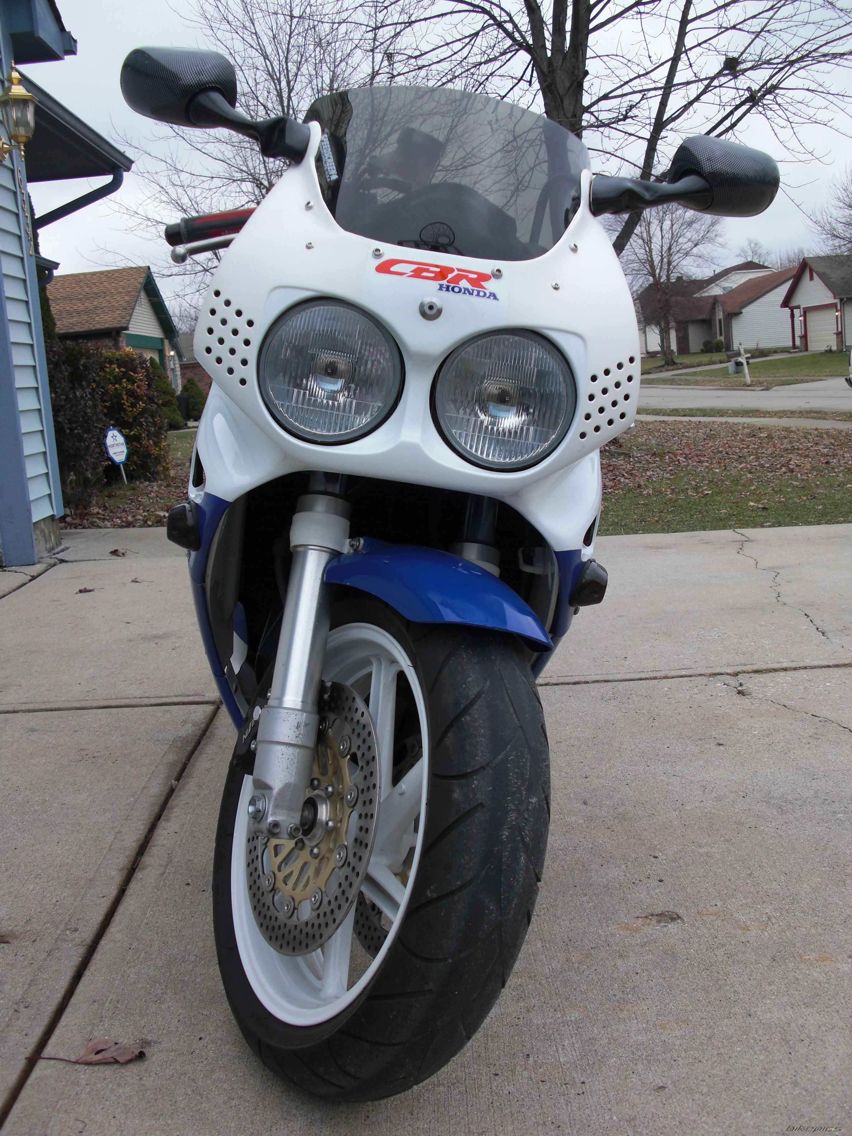 Photo 1523407