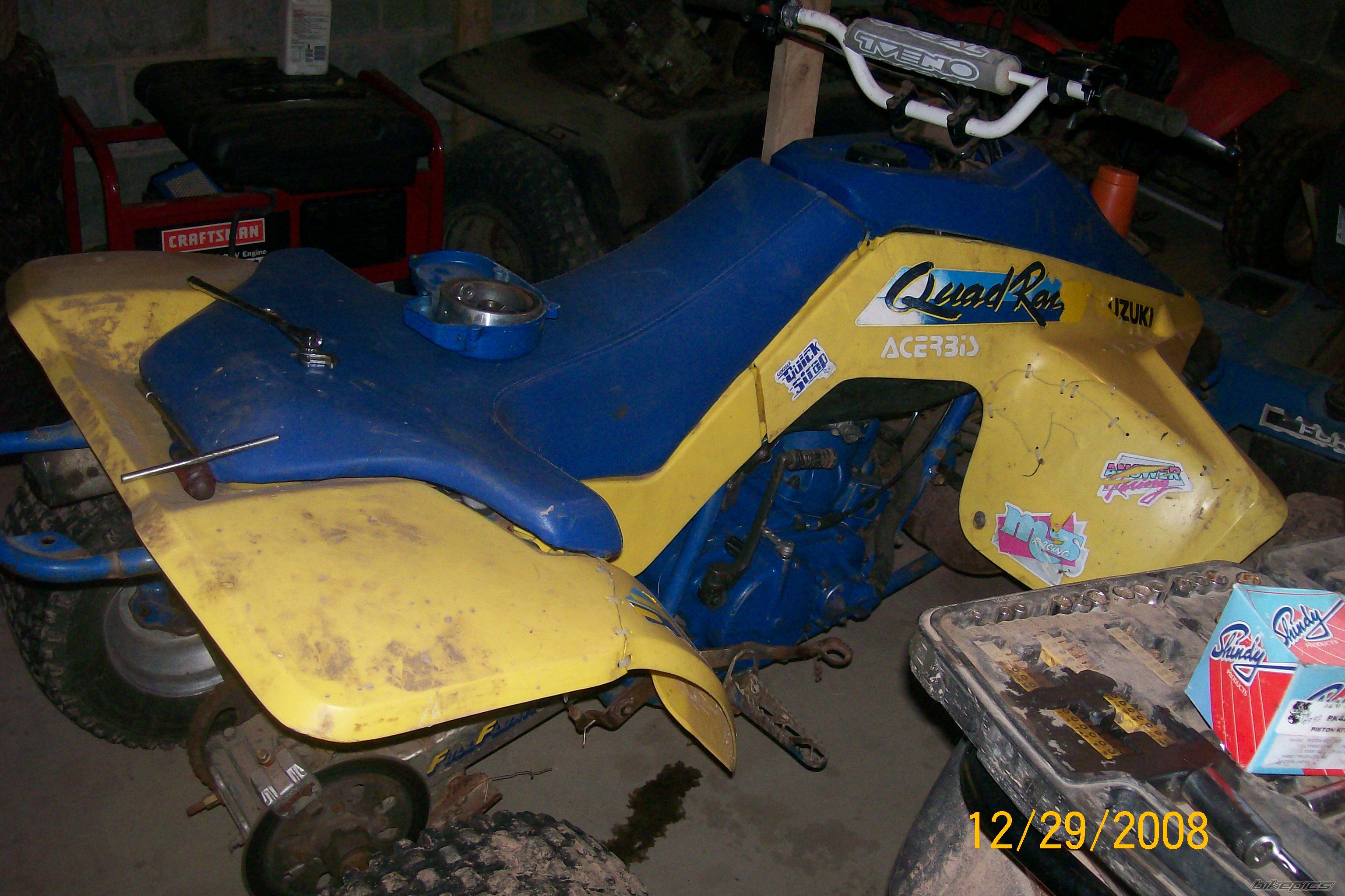 Photo 1523413