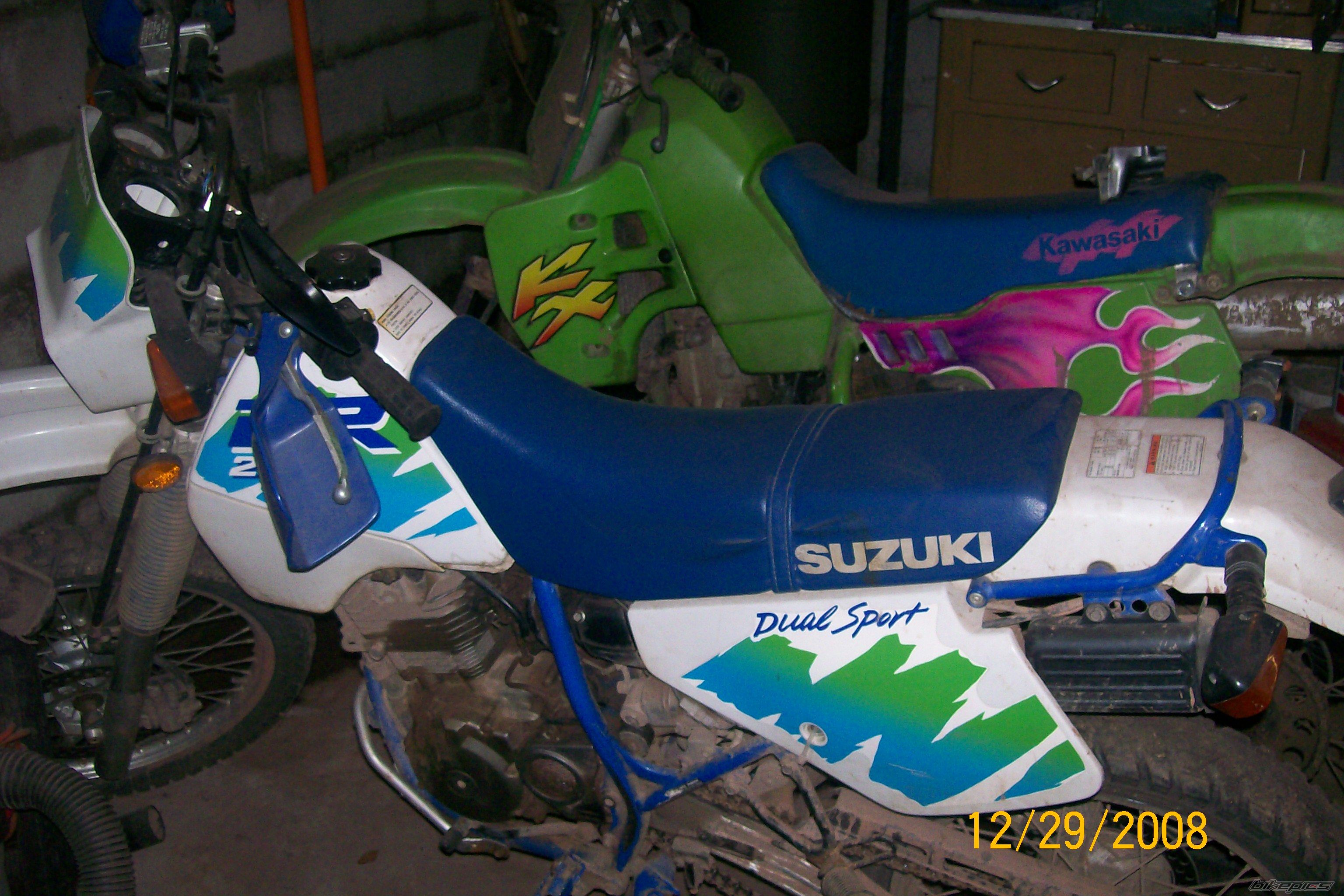 Photo 1523443