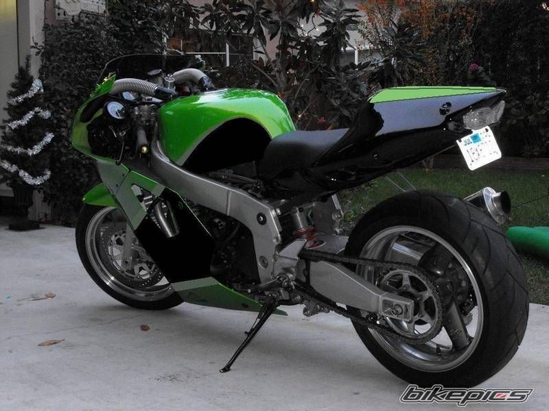 Photo 1523514