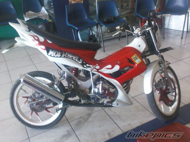 Photo 1523583
