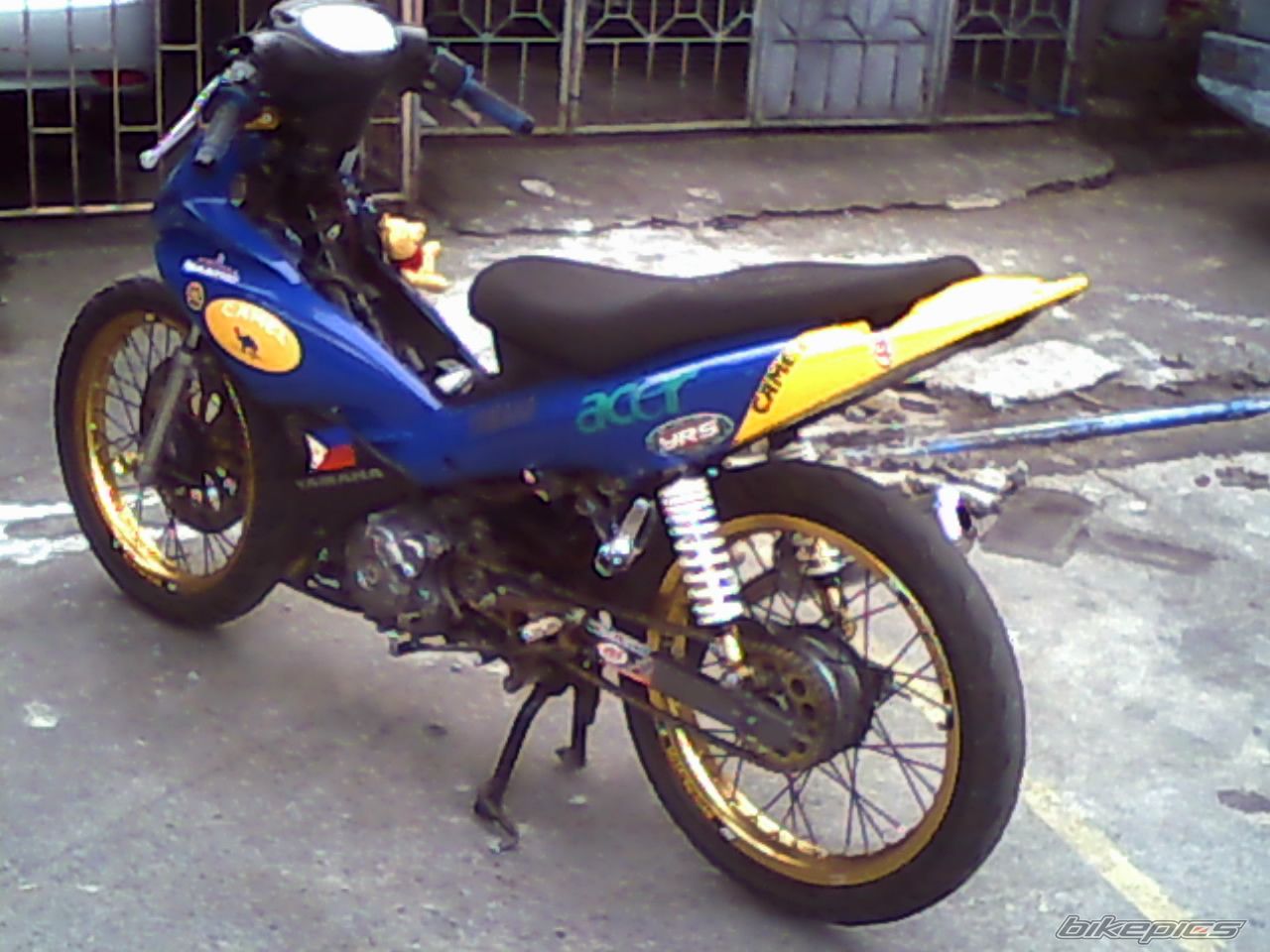 Photo 1523604