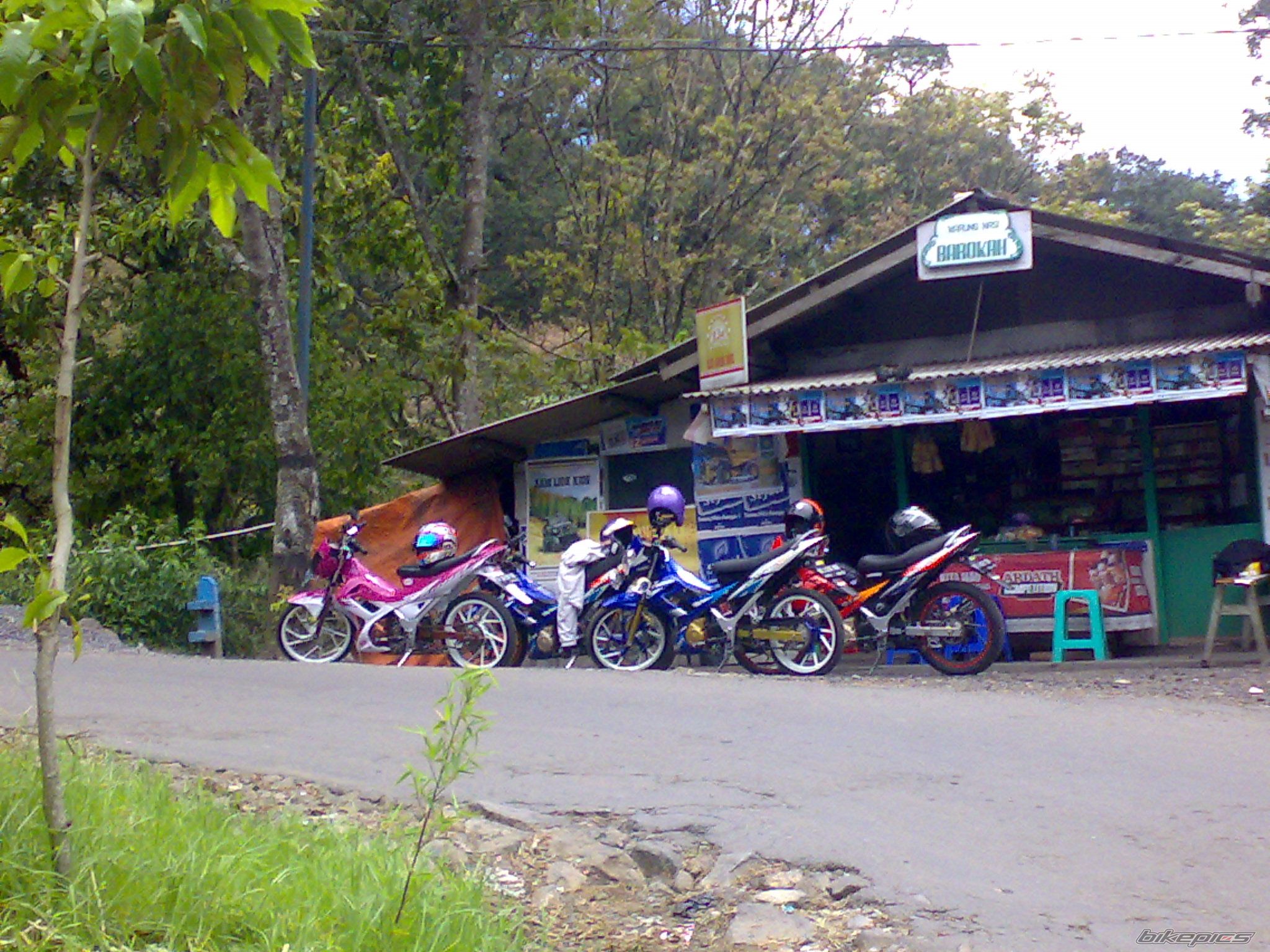 Photo 1523643
