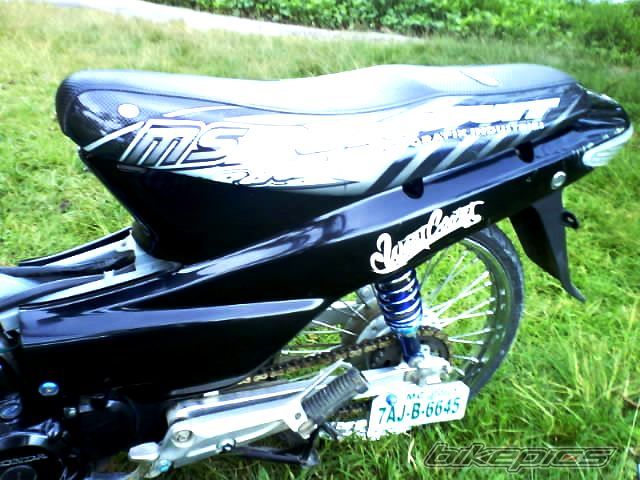 Photo 1523758