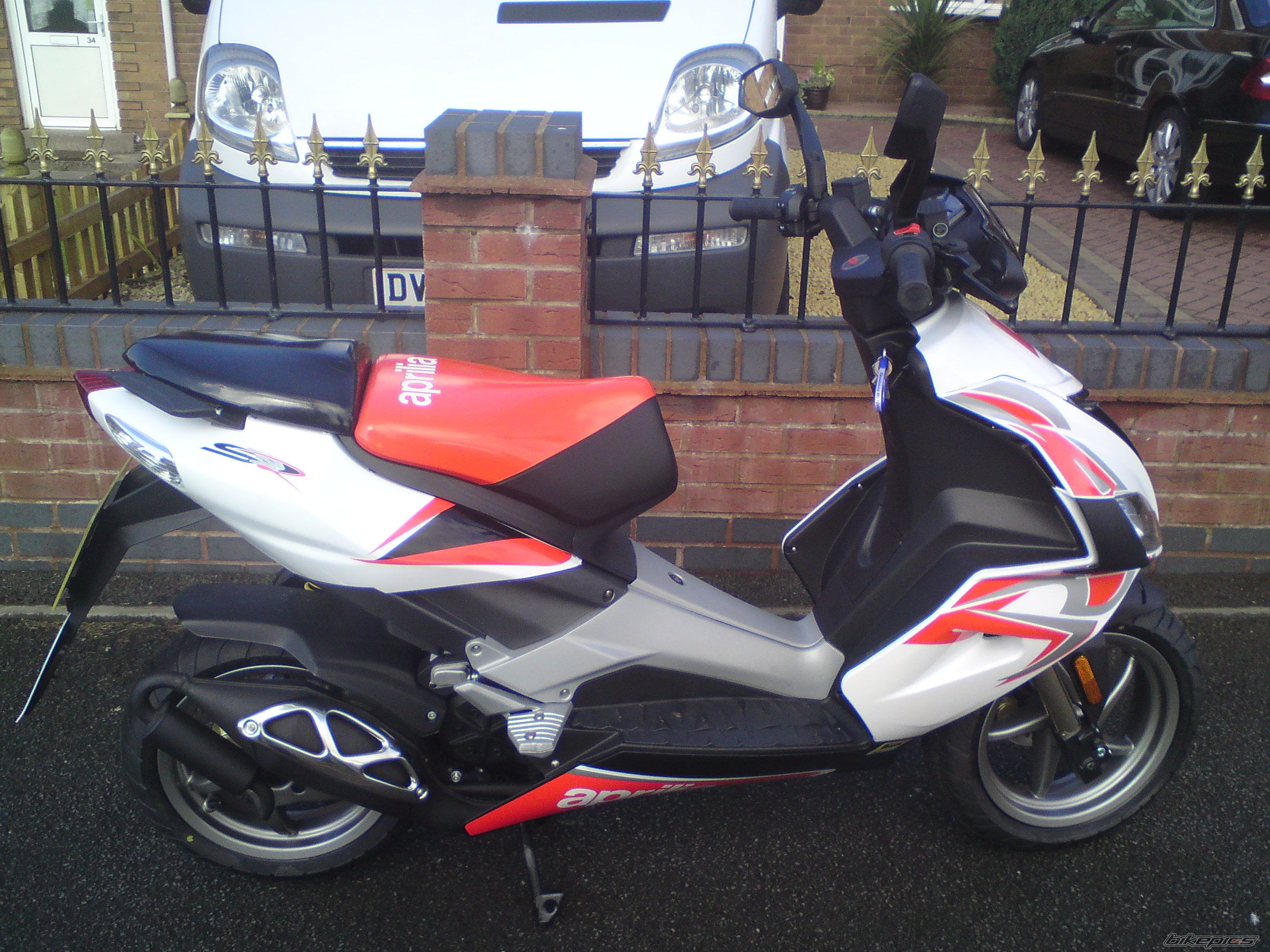 Photo 1523843