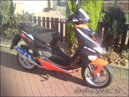 Photo 1523855