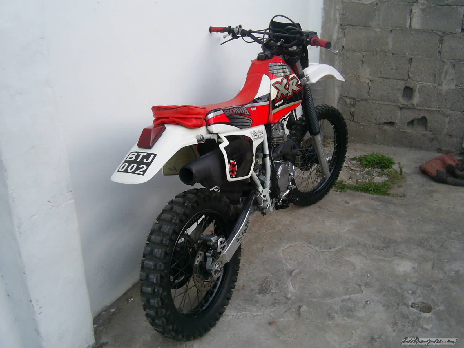 Photo 1524099