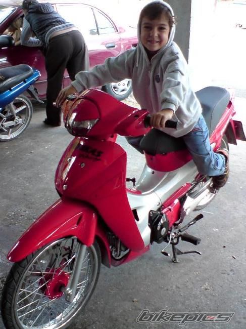 Photo 1524210