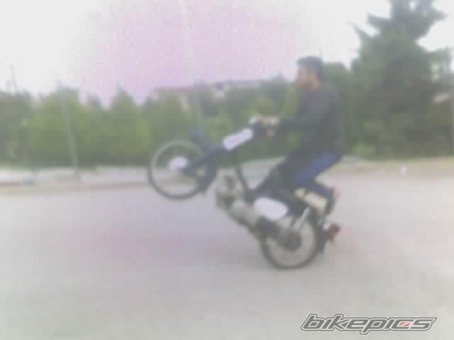 Photo 1524212