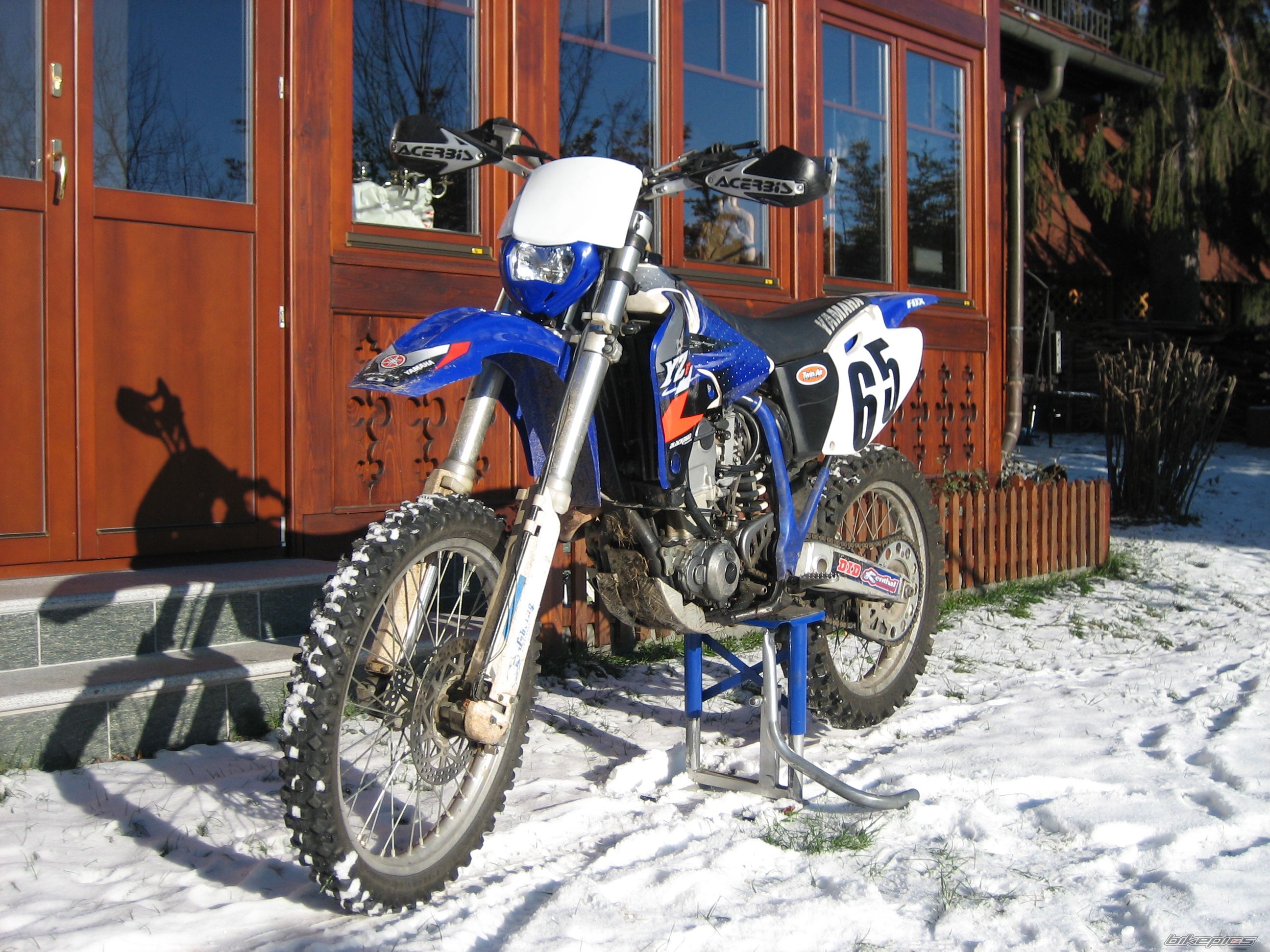 Photo 1524238