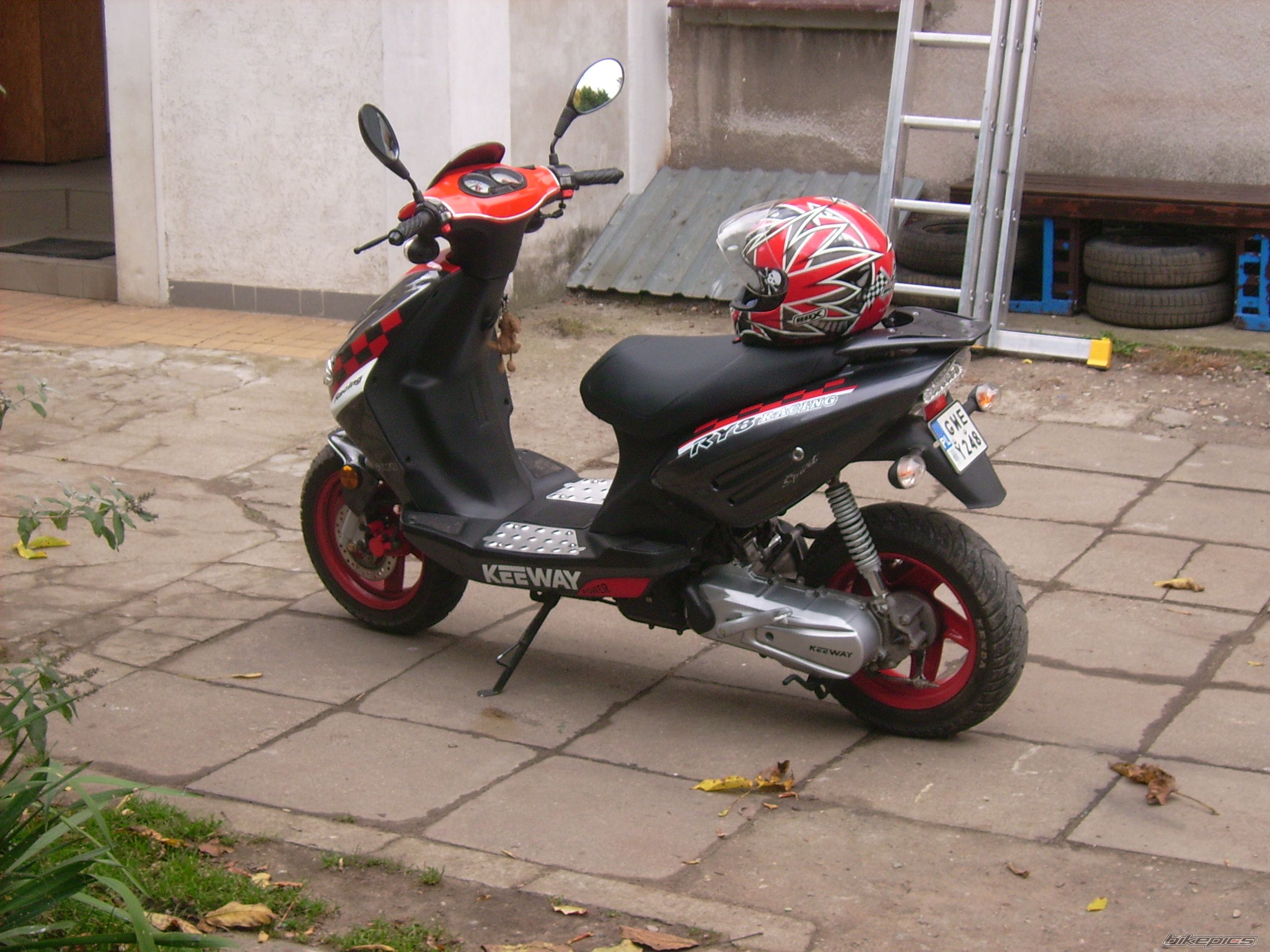 Photo 1524242