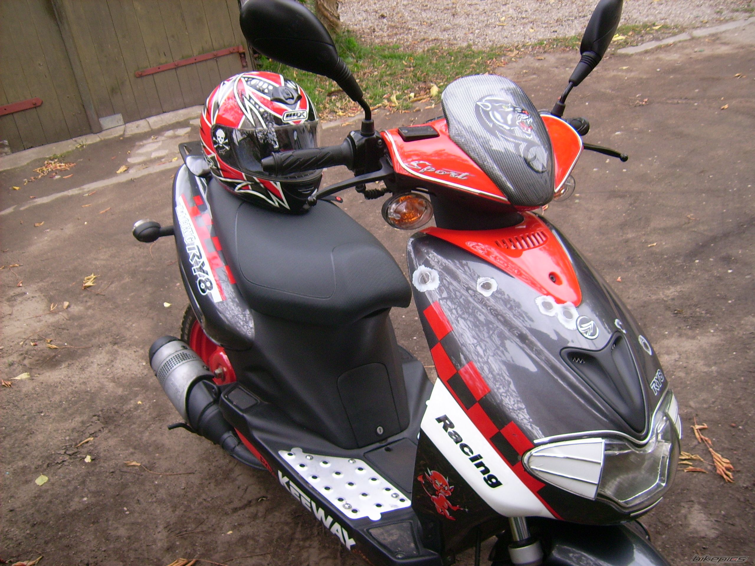 Photo 1524243