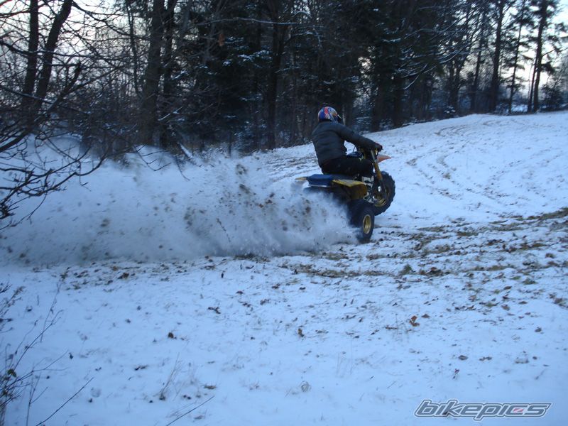 Photo 1524252
