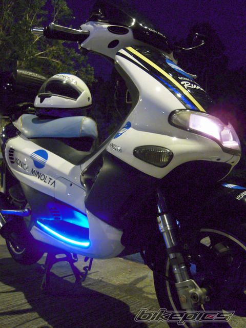 Photo 1524272