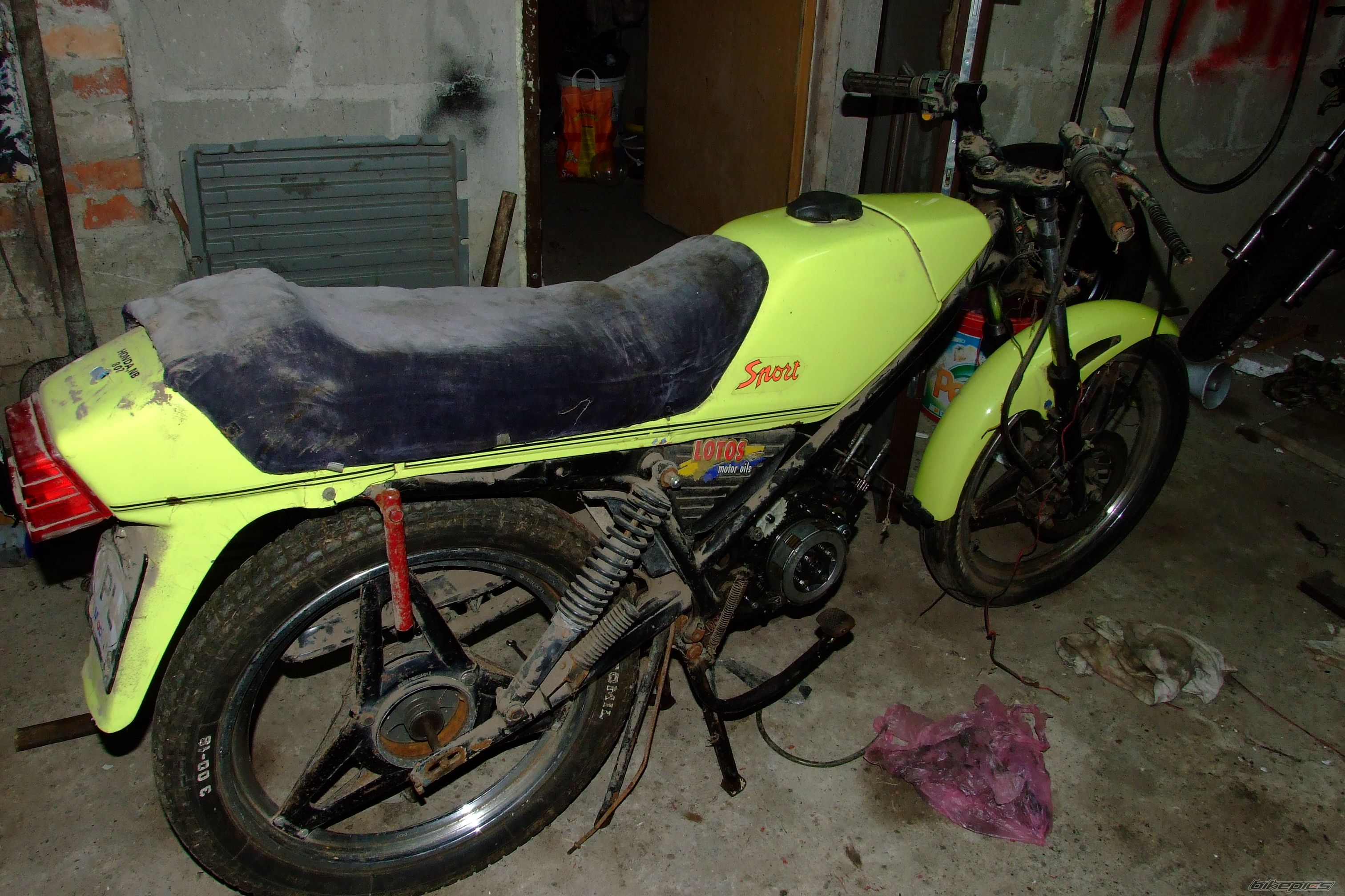 Photo 1524315