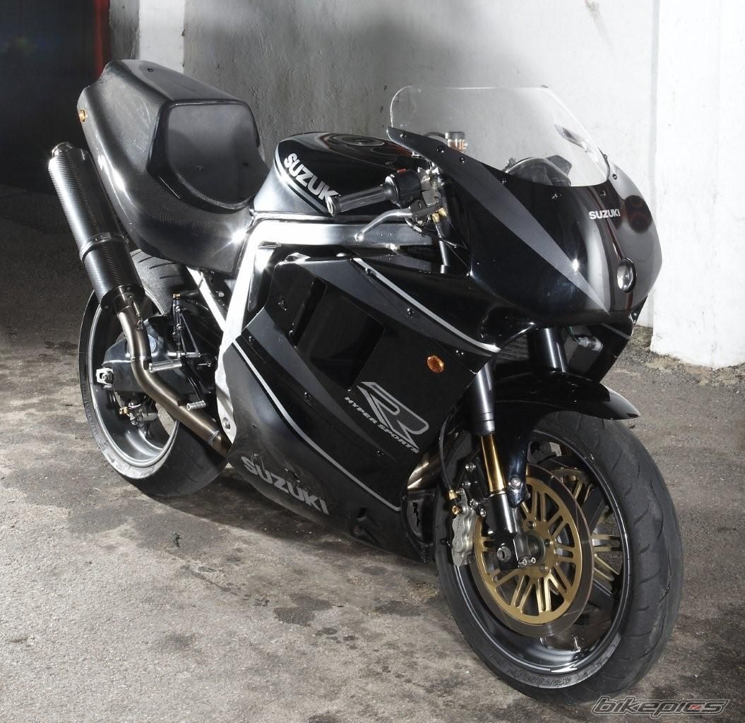 Photo 1524331