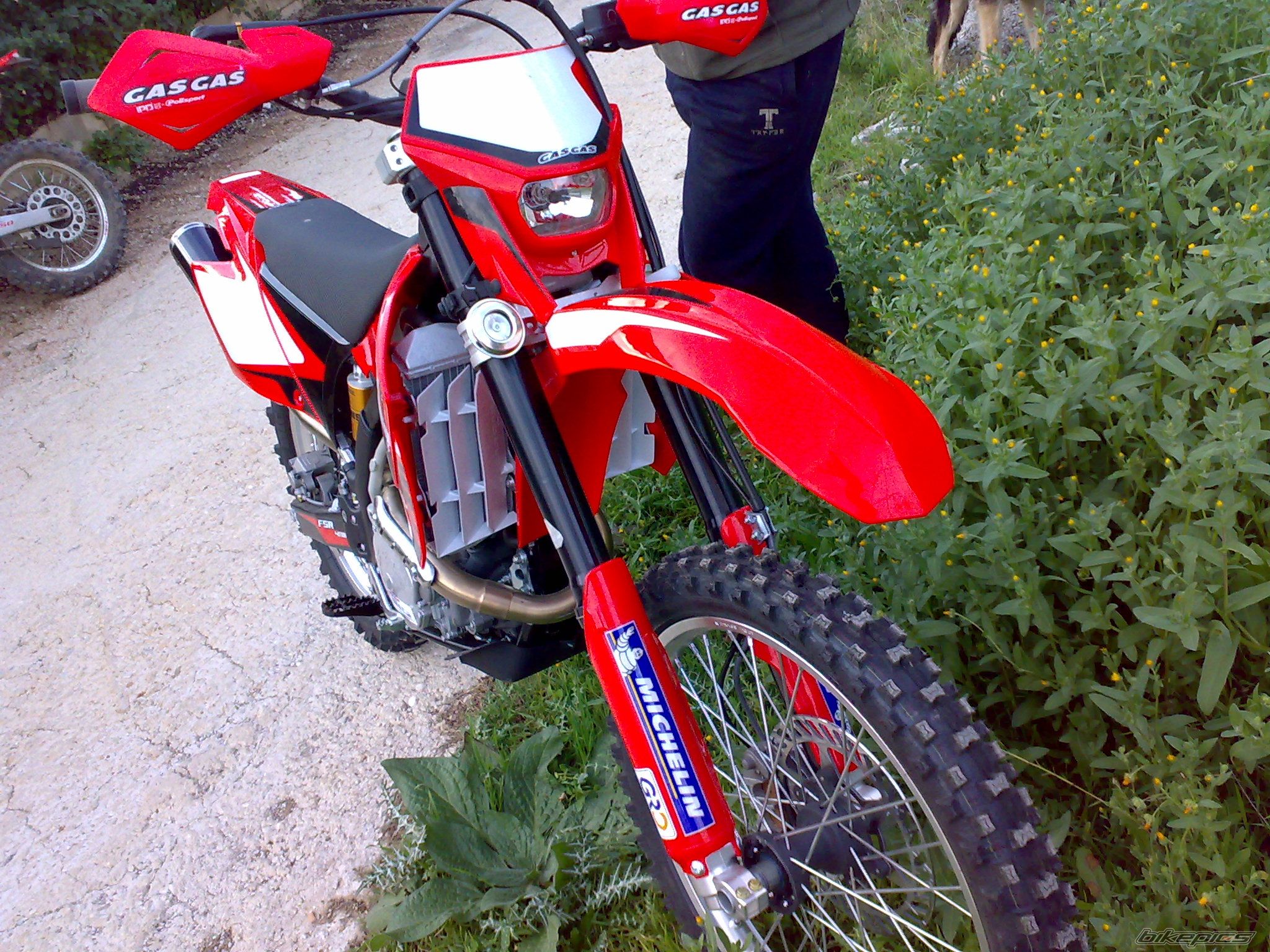 Photo 1524353