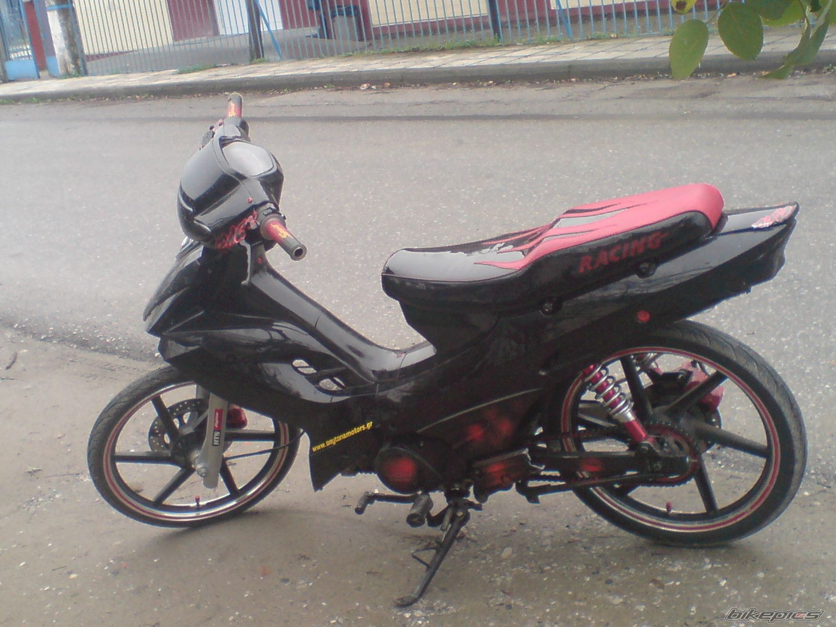 Photo 1524467