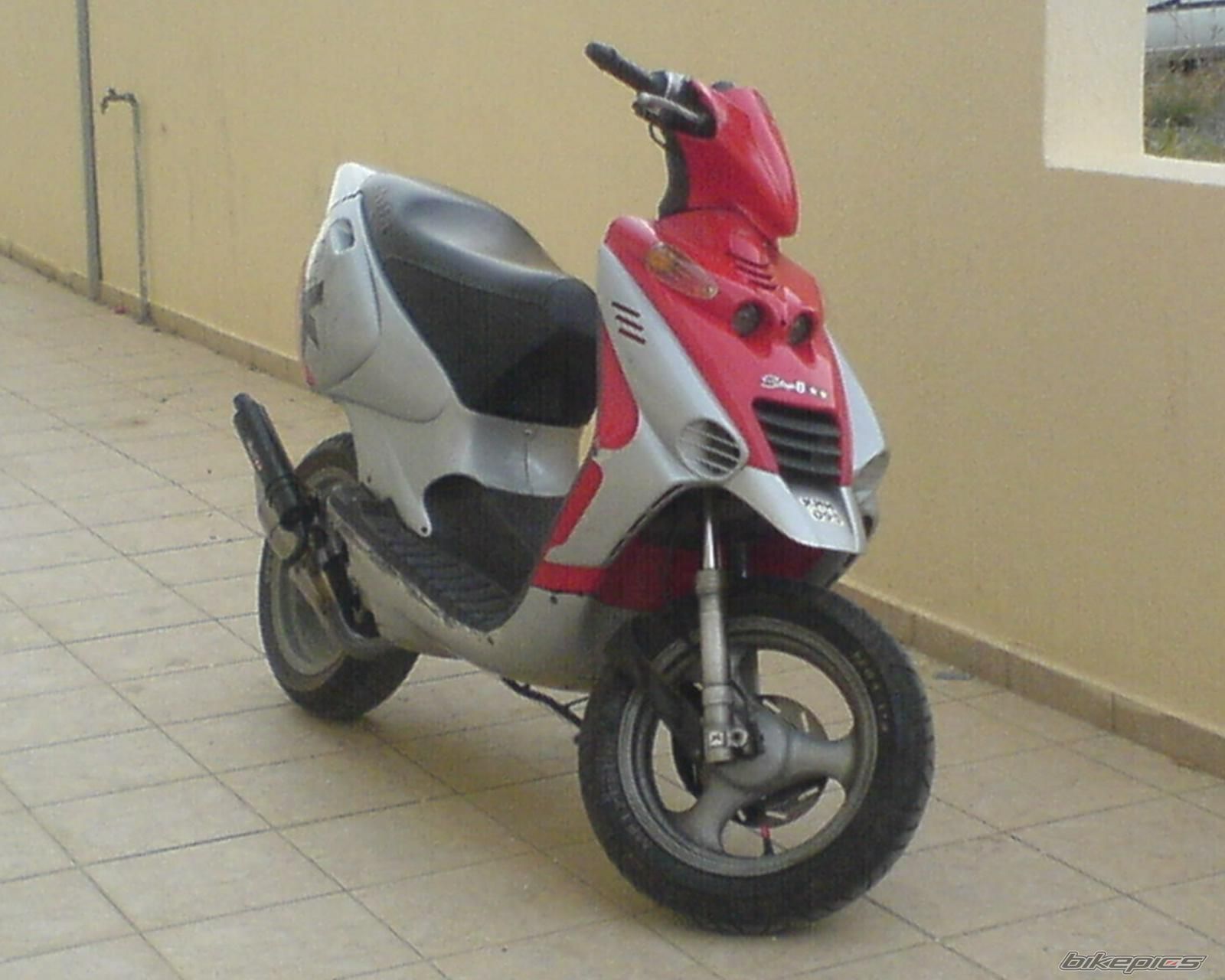 Photo 1524486