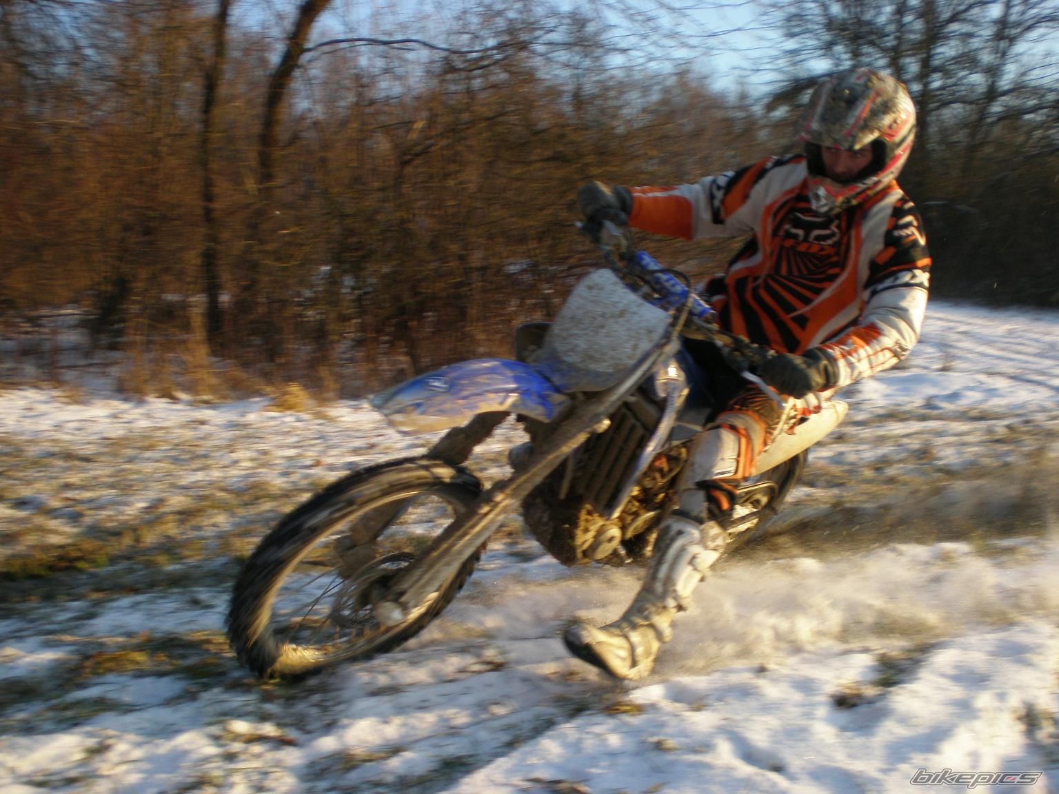 Photo 1524583