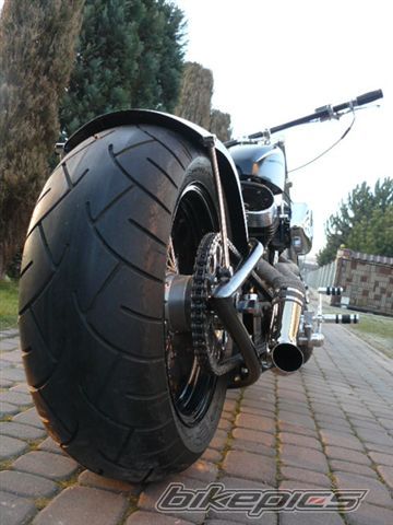 Photo 1524715