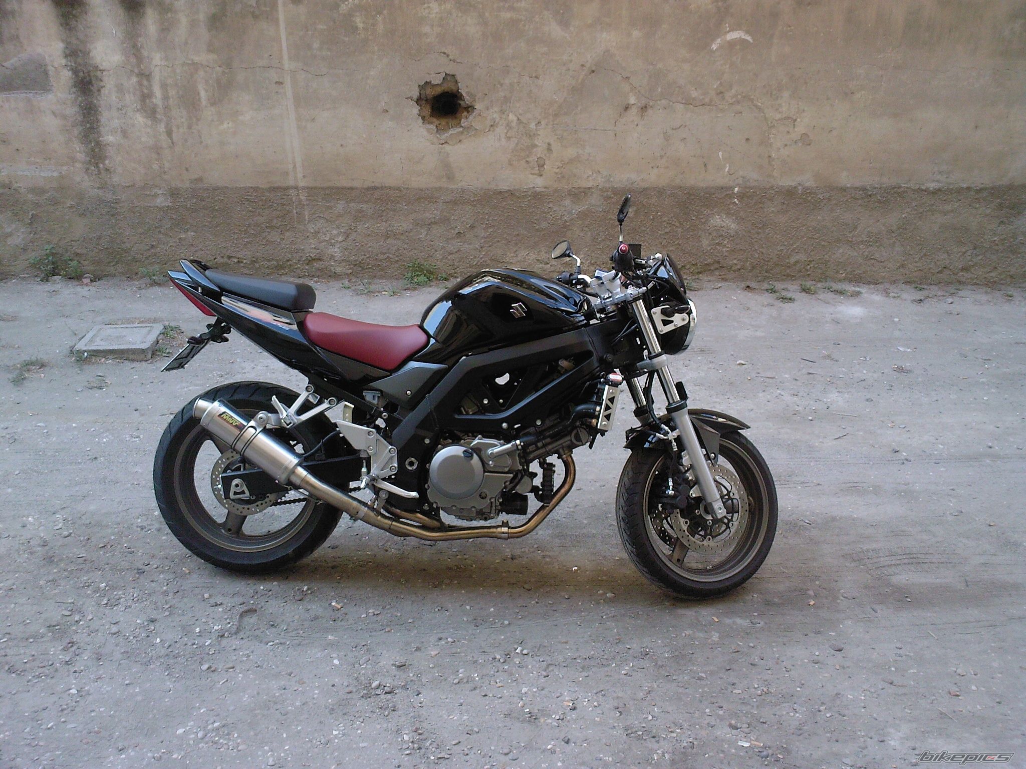 Photo 1524740