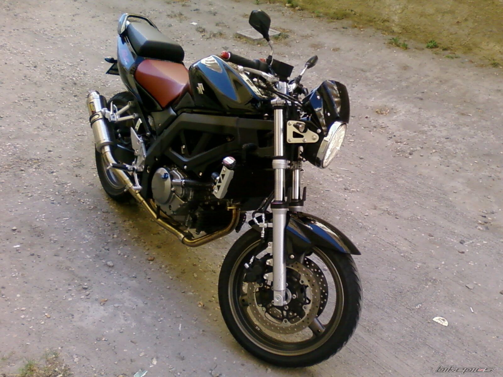 Photo 1524741