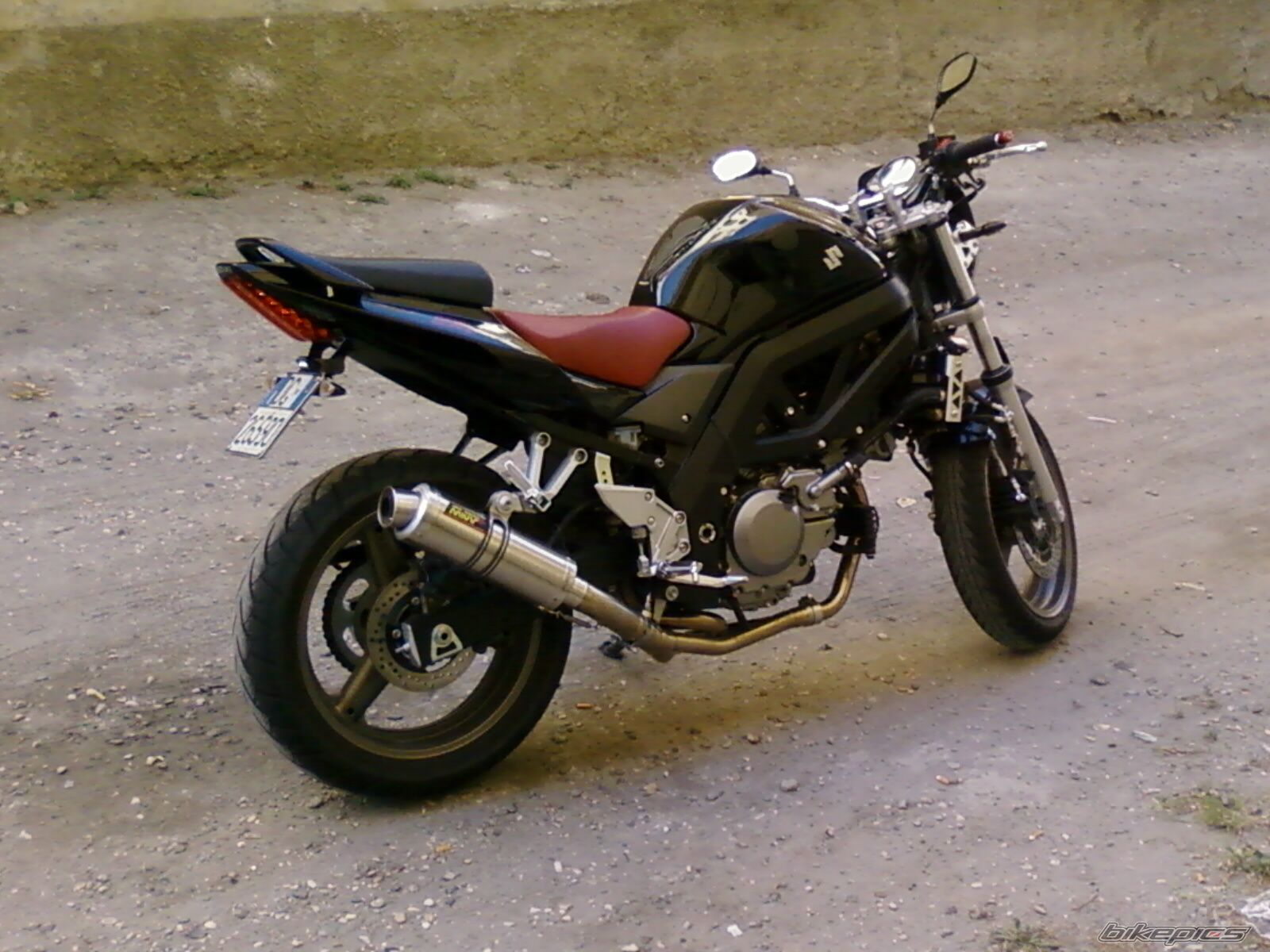 Photo 1524742