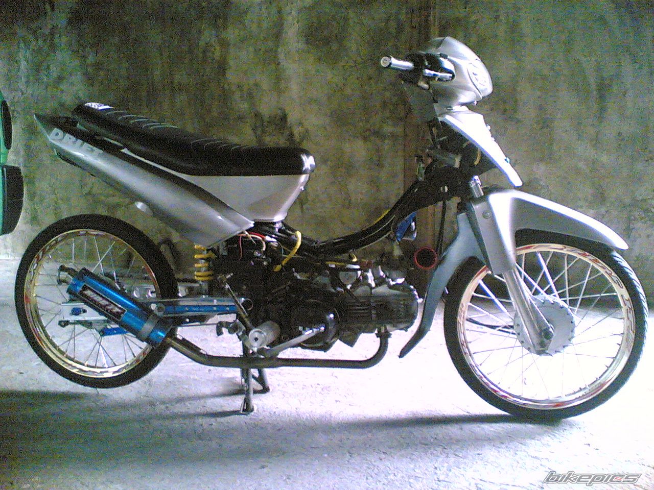 Photo 1524903