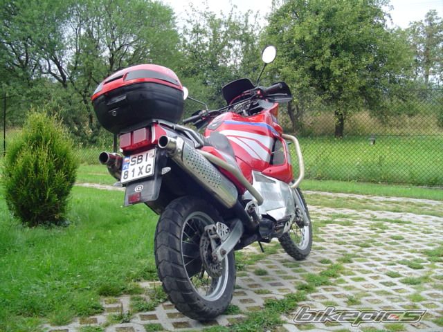Photo 1525176