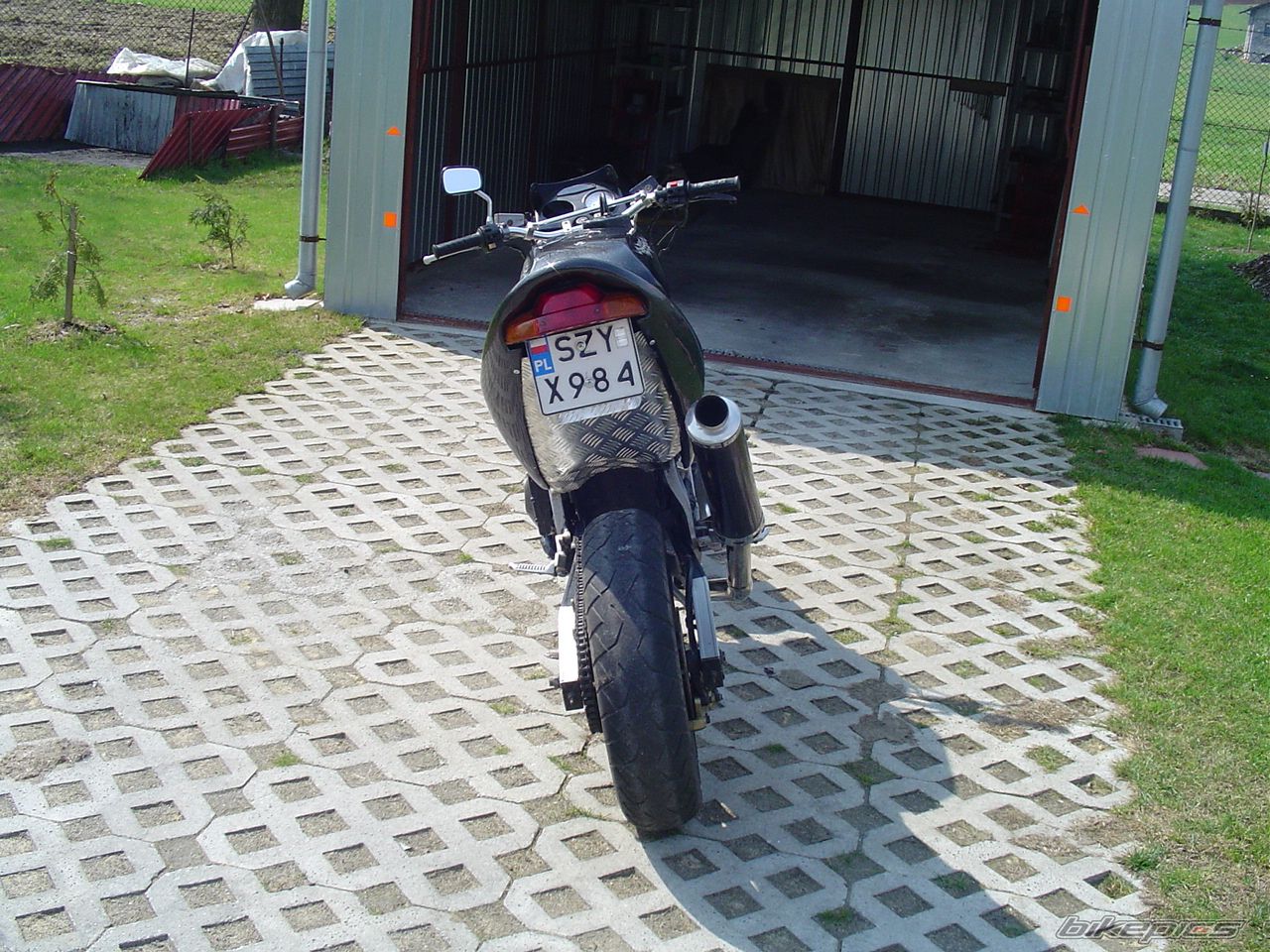 Photo 1525331