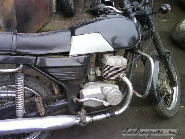Photo 1525337