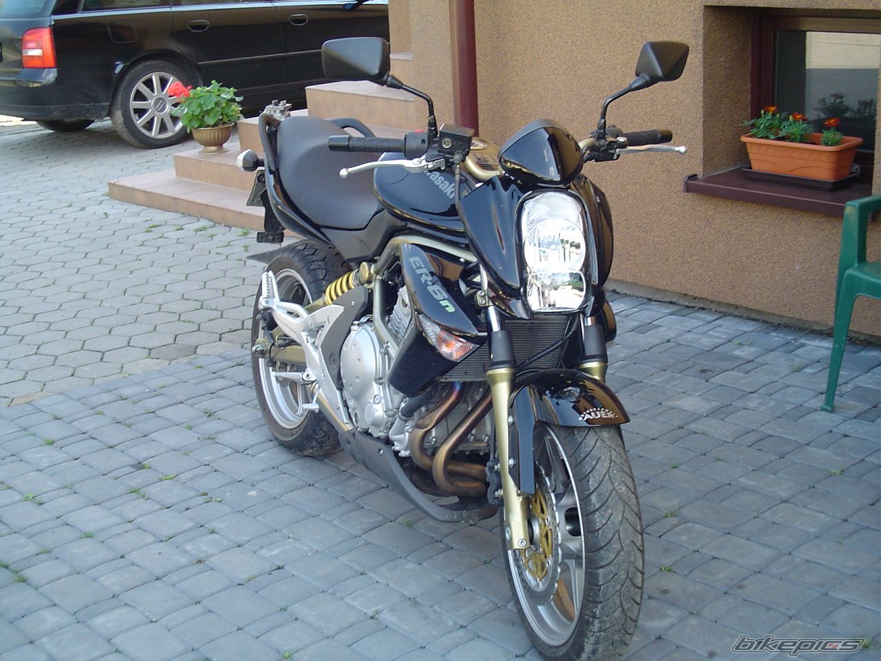 Photo 1525343