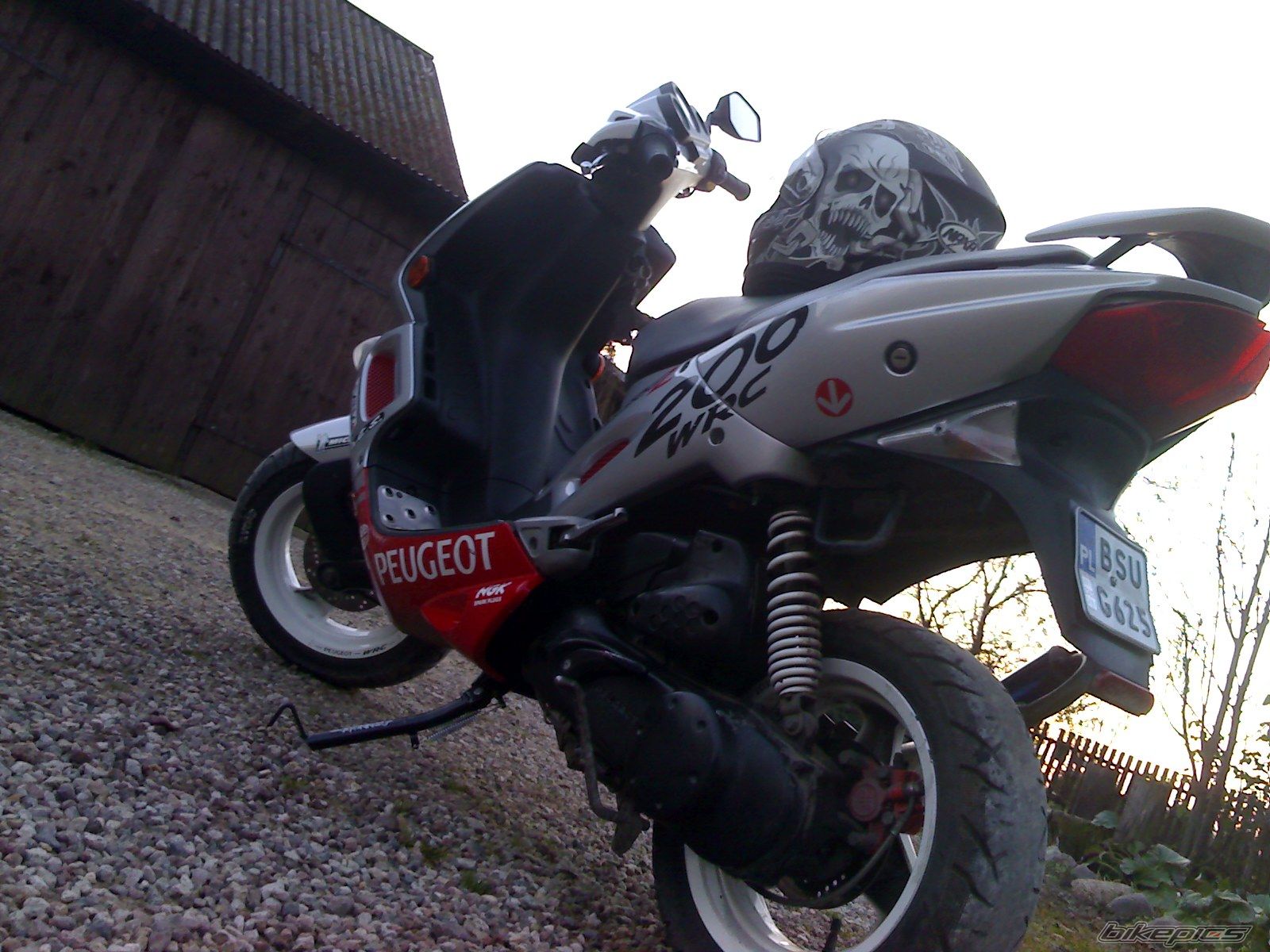 Photo 1525452