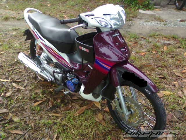 Photo 1525474