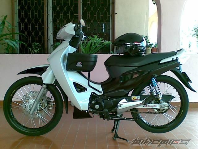 Photo 1525490