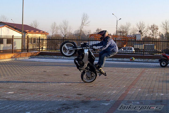 Photo 1525504