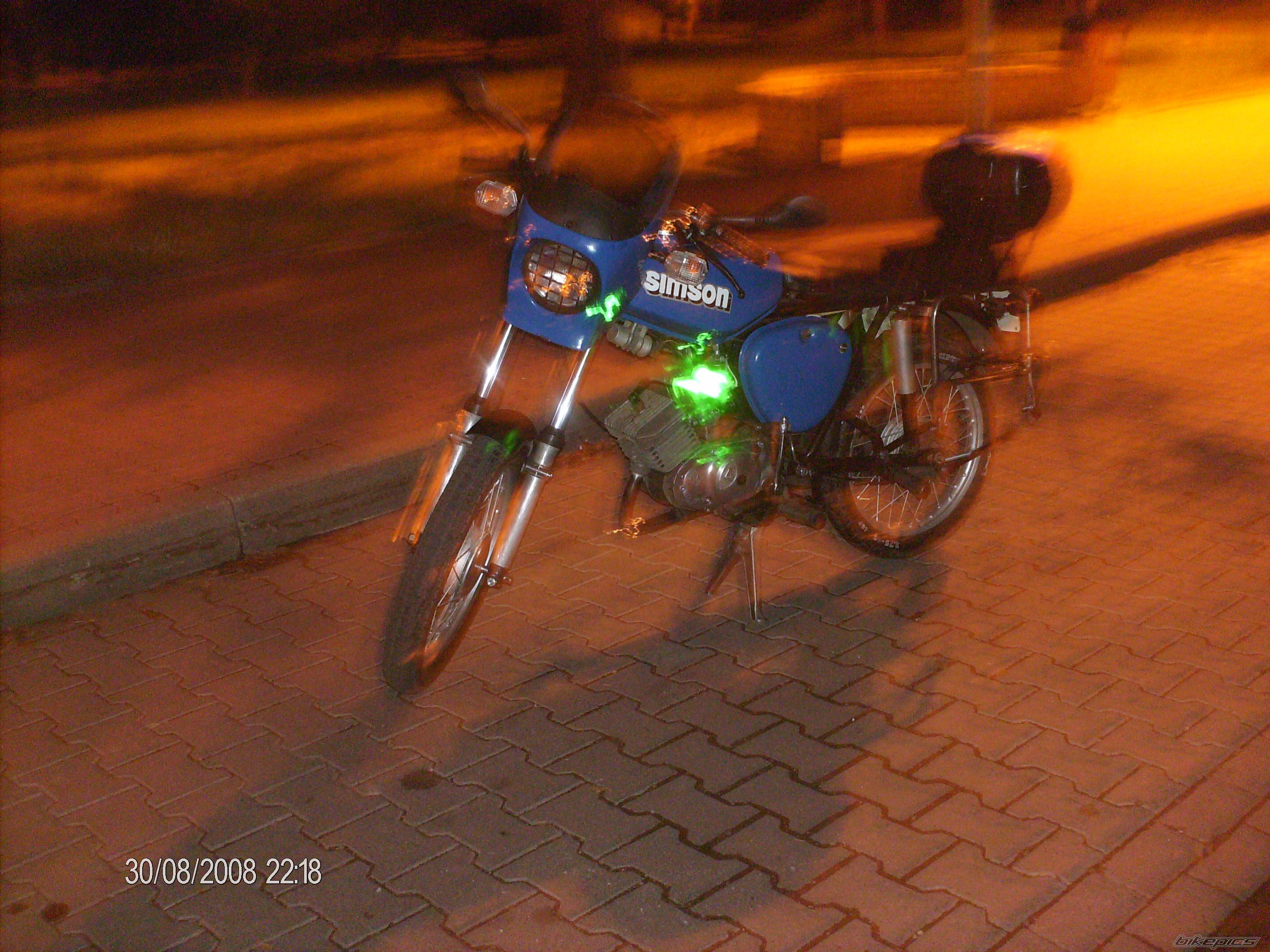 Photo 1525575
