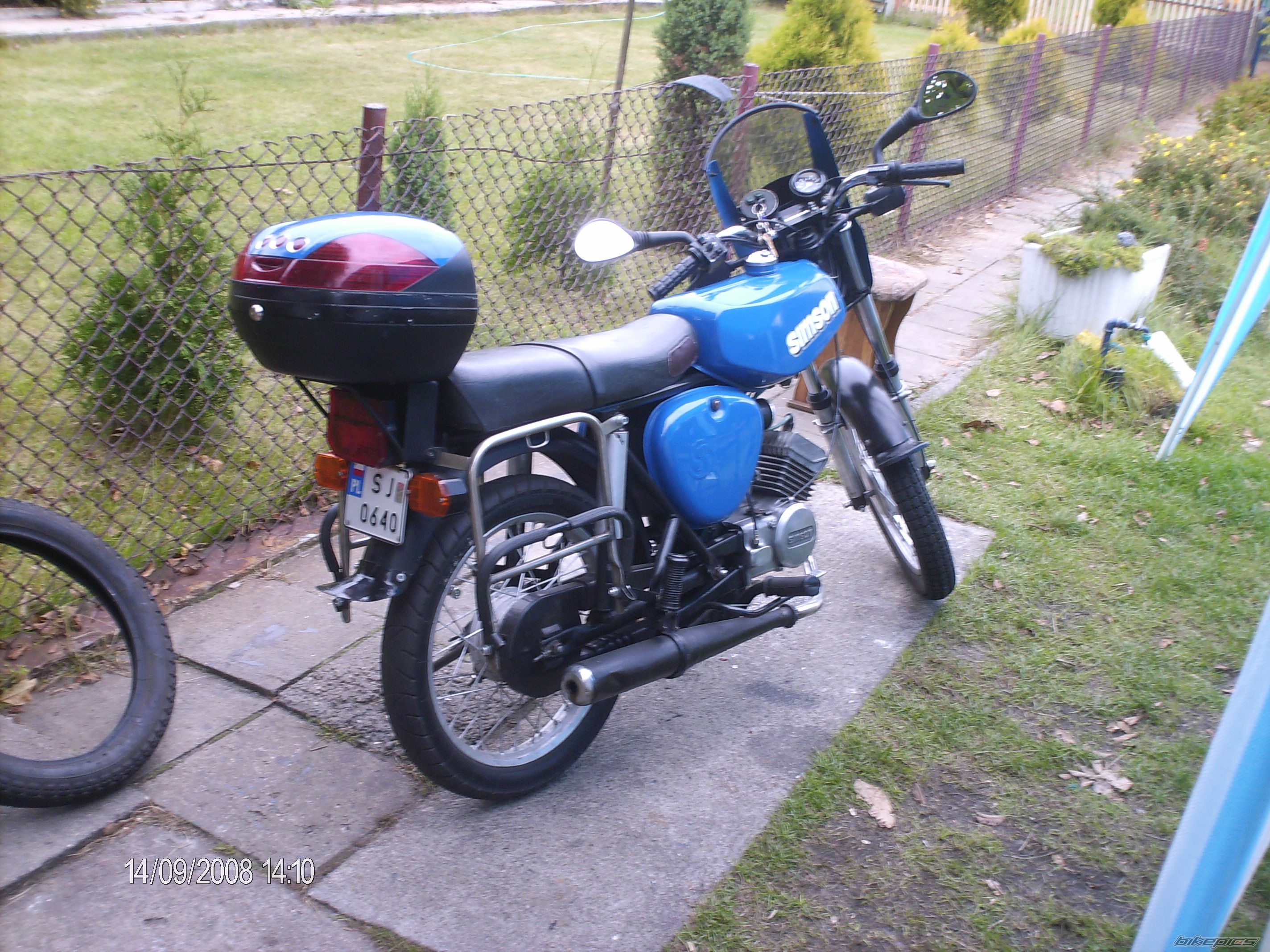 Photo 1525589
