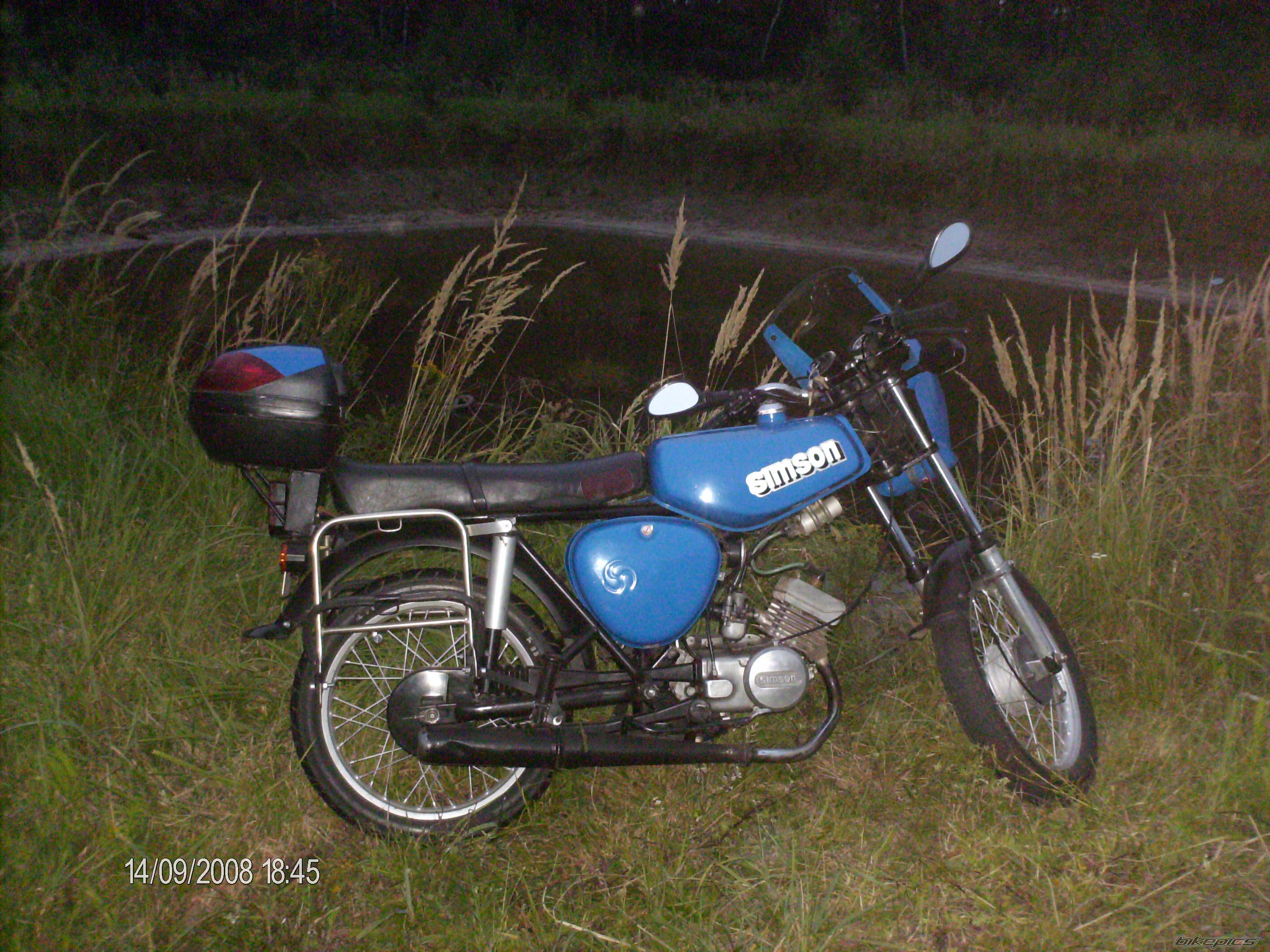 Photo 1525616