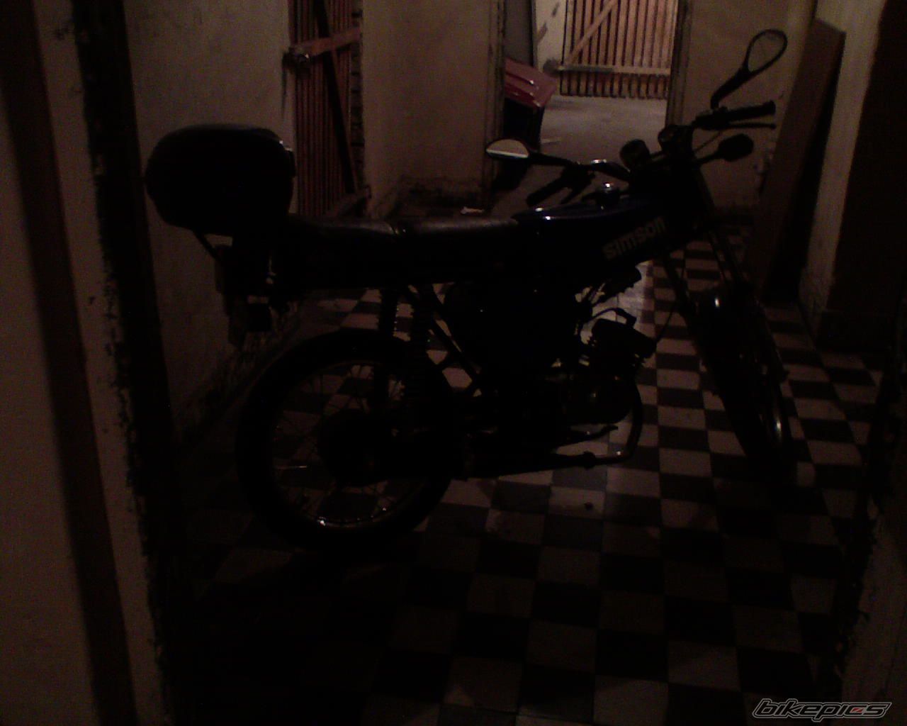 Photo 1525648