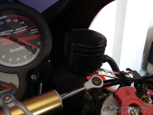 Photo 1525790