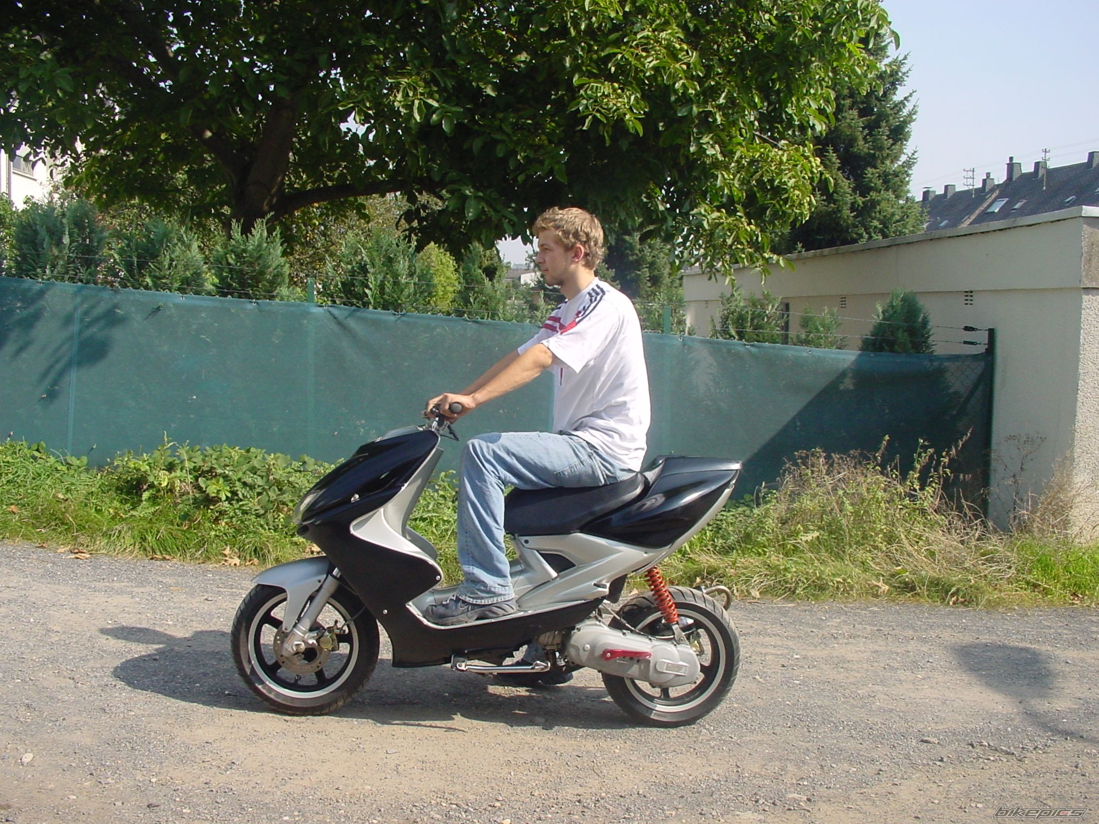 Bike Photo 1525808