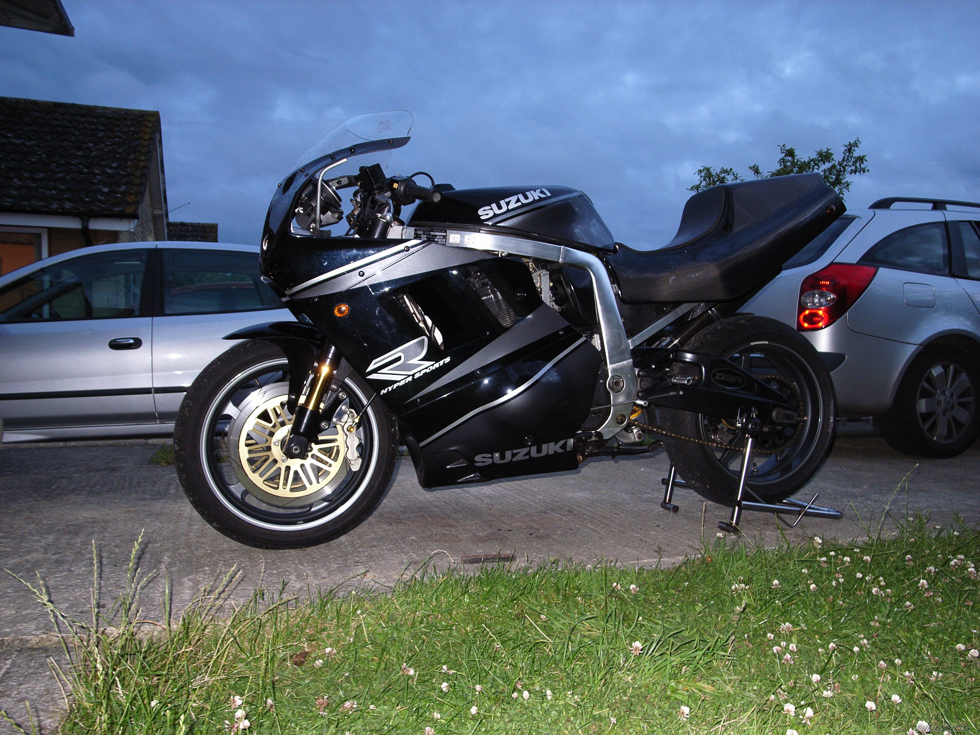 Photo 1525812