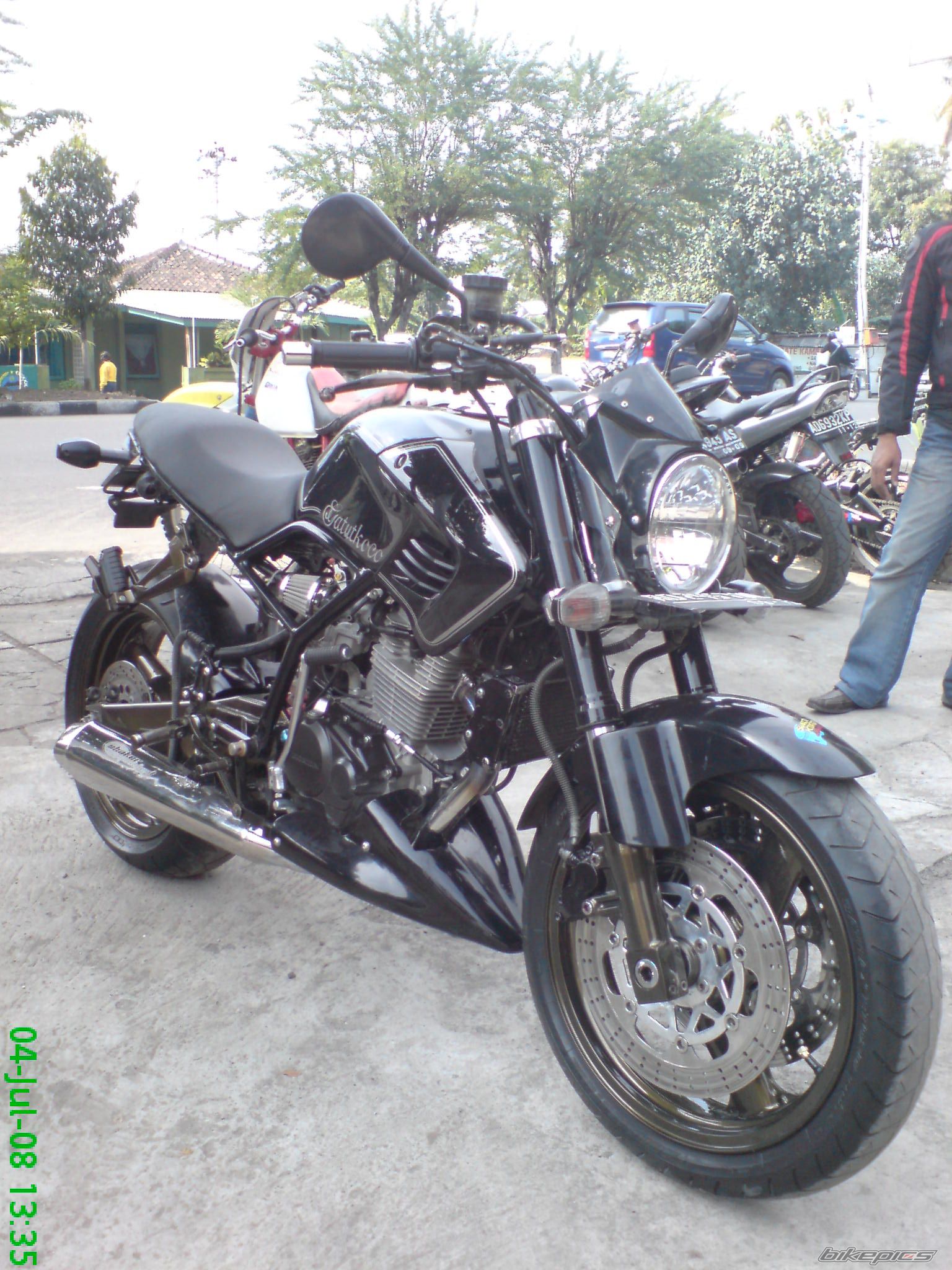 Photo 1525953