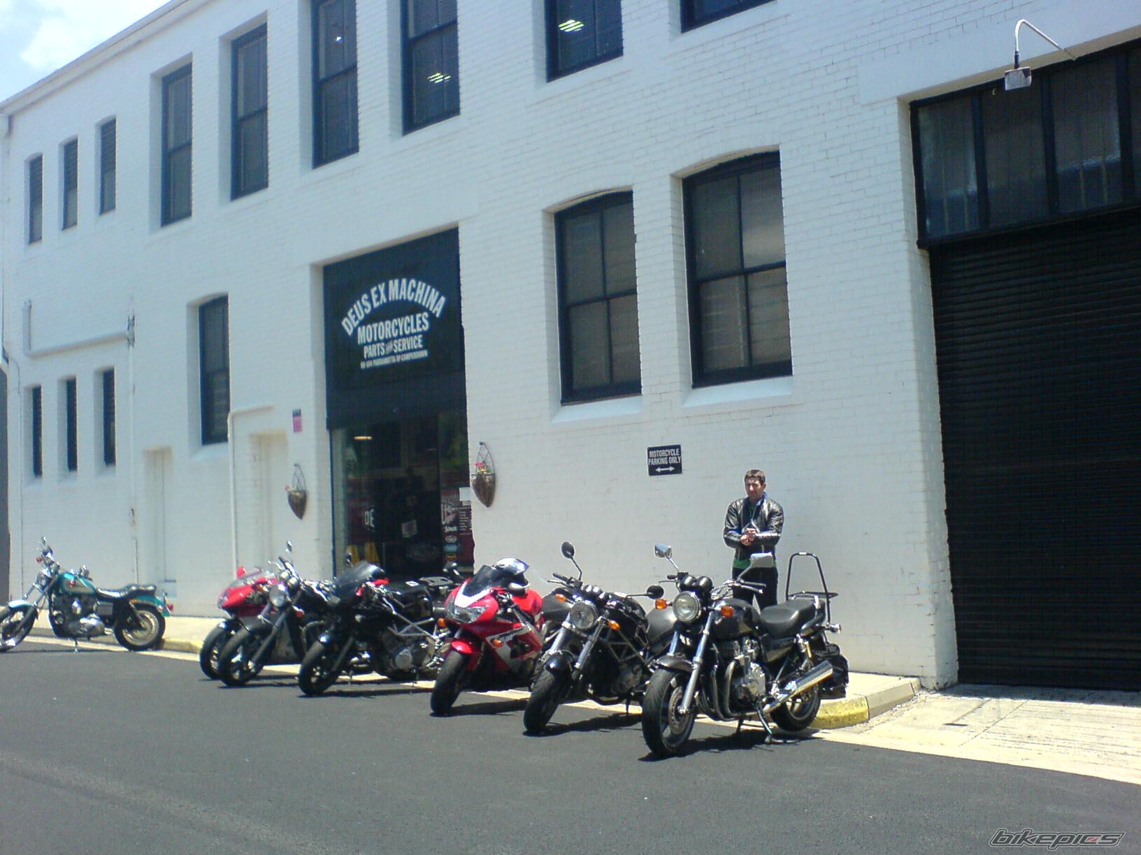 Bike Photo 1525970