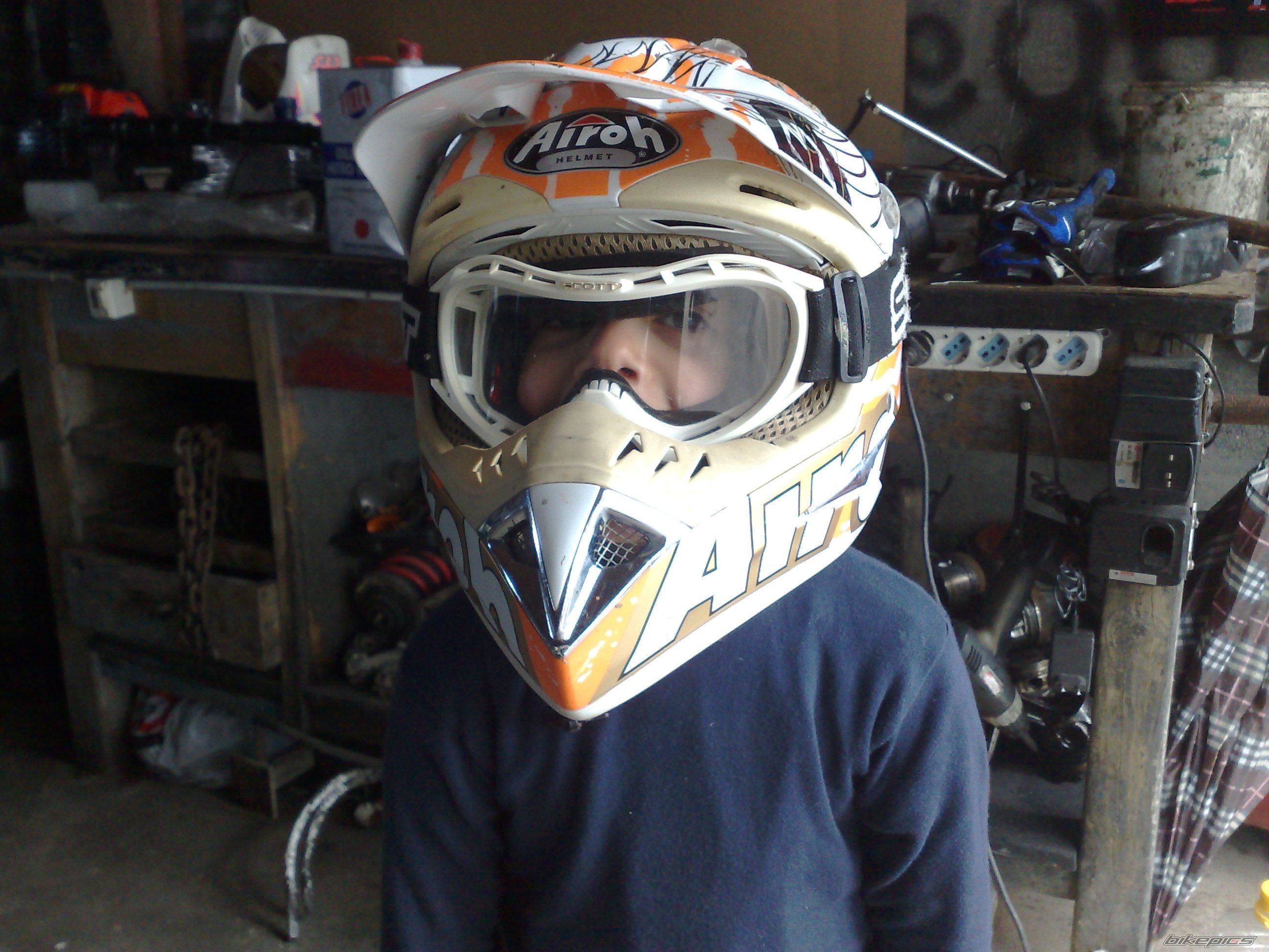 Photo 1526141