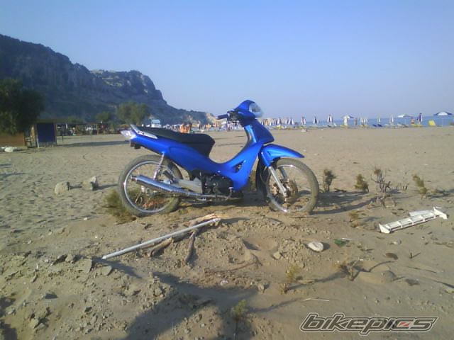 Photo 1526170